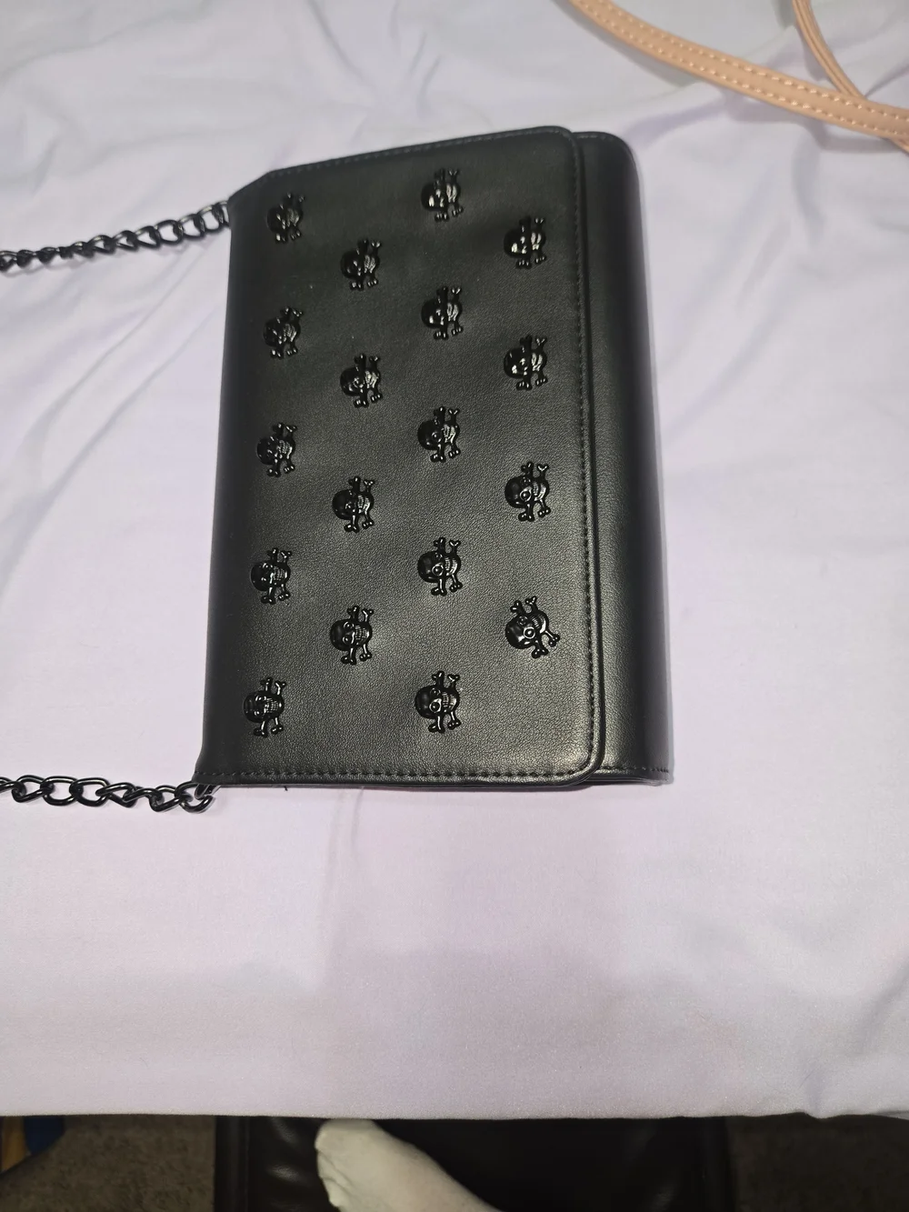 Betsey Johnson Black Studded Skull Crossbody Bag - Picture 2 of 5